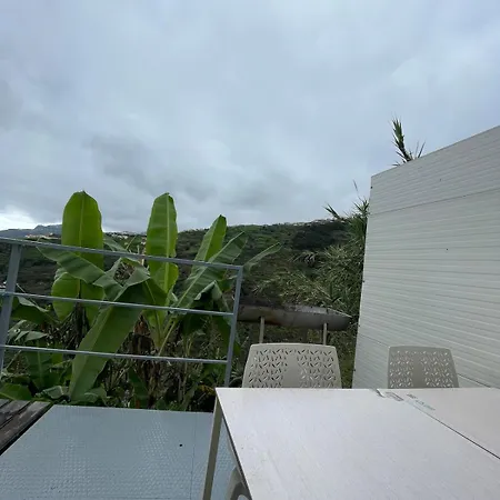 Holiday home Charming Hill View Retreat *