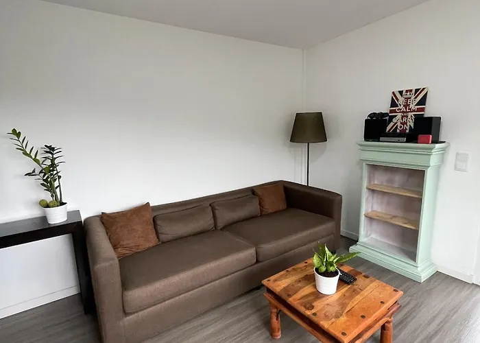 Semesterbostad Charming Hill View Retreat Funchal (Madeira)