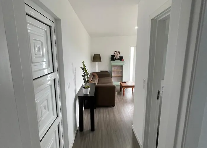 Semesterbostad Charming Hill View Retreat Funchal (Madeira)