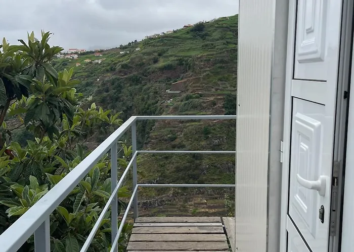 度假居 Charming Hill View Retreat 丰沙尔