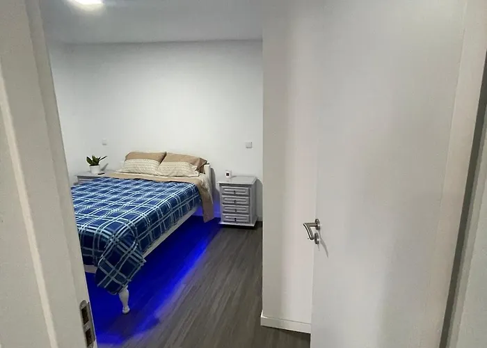 度假居 Charming Hill View Retreat